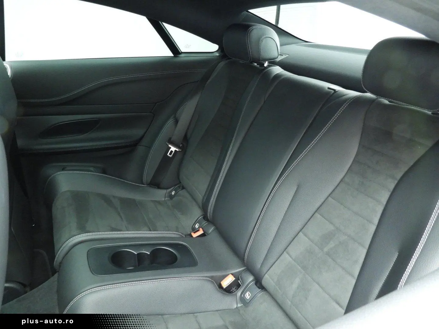 E 200 Coupé AMG Line Widescreen   Pano   kamera