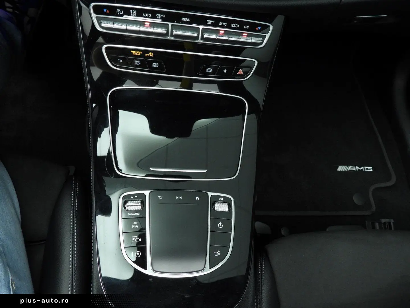 E 200 Coupé AMG Line Widescreen   Pano   kamera