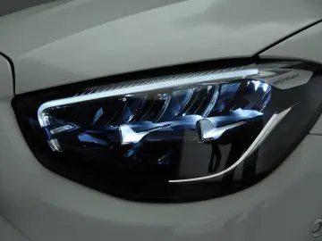 E 200 Coupé AMG Line Widescreen   Pano   kamera