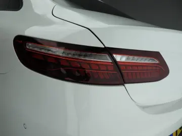 E 200 Coupé AMG Line Widescreen   Pano   kamera