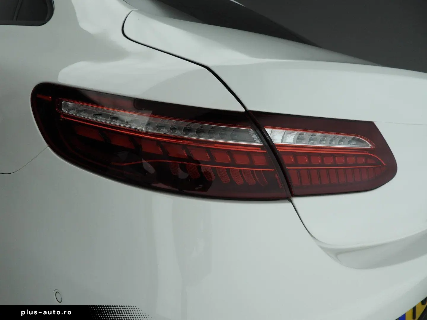 E 200 Coupé AMG Line Widescreen   Pano   kamera