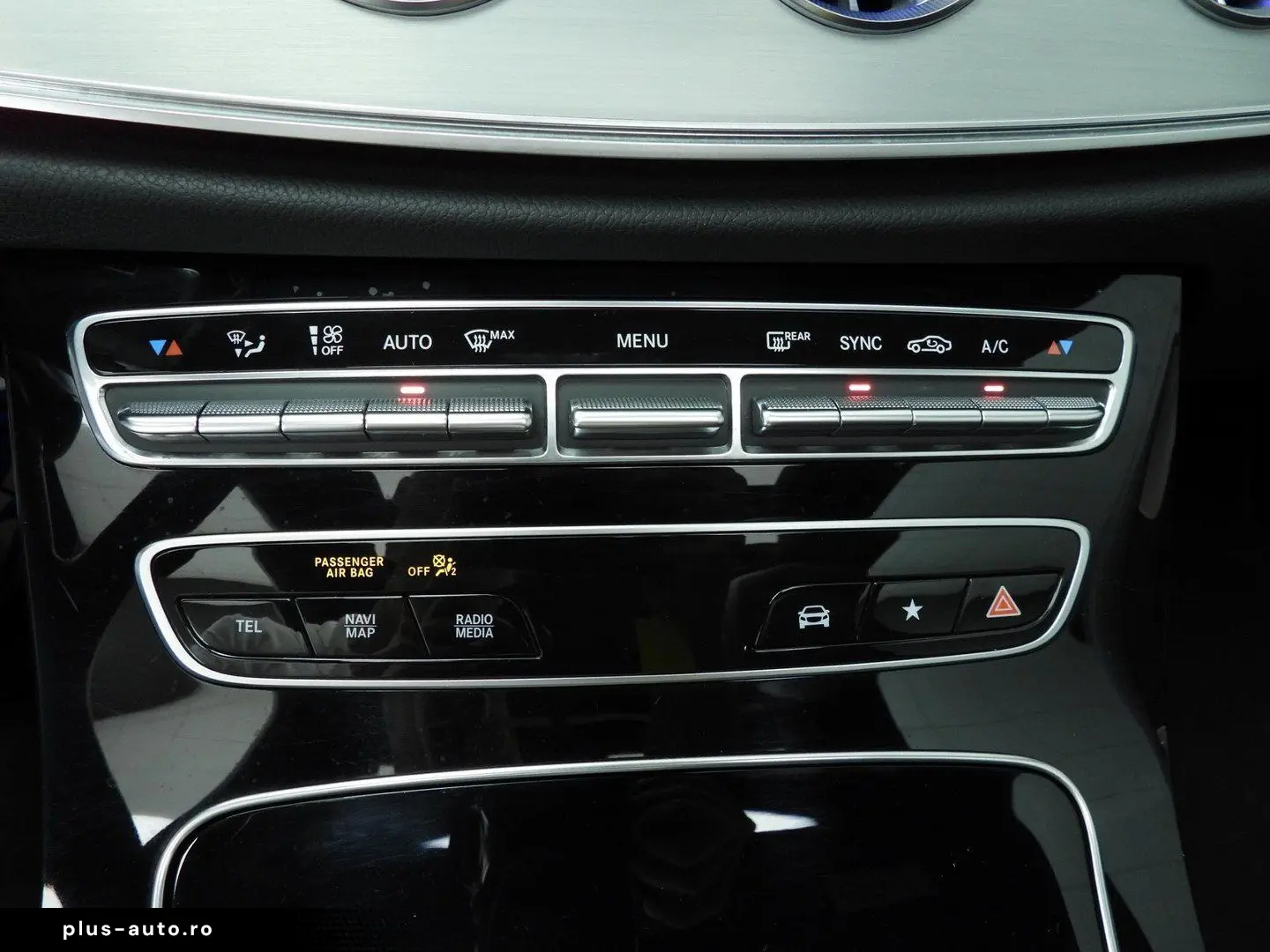 E 200 Coupé AMG Line Widescreen   Pano   kamera