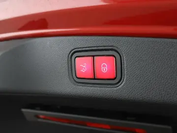 E 300 Coupé AMG Pano Burmester Leder beige HUD