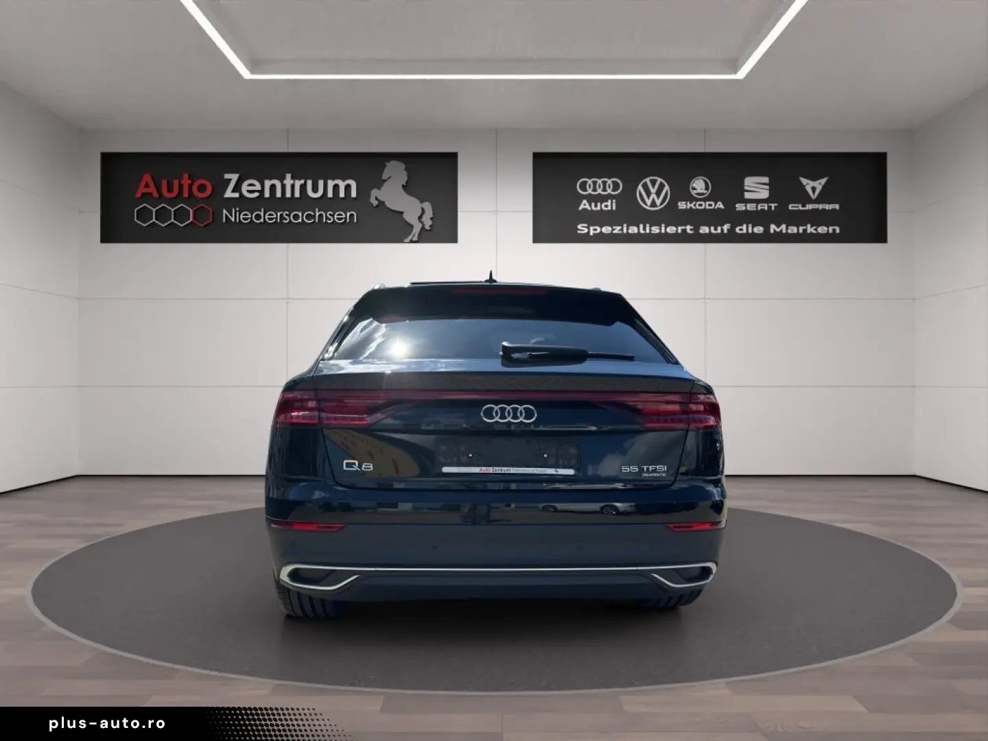 Q8 55 TFSI S-line Bang OL CarPlay AHK PANO Stand