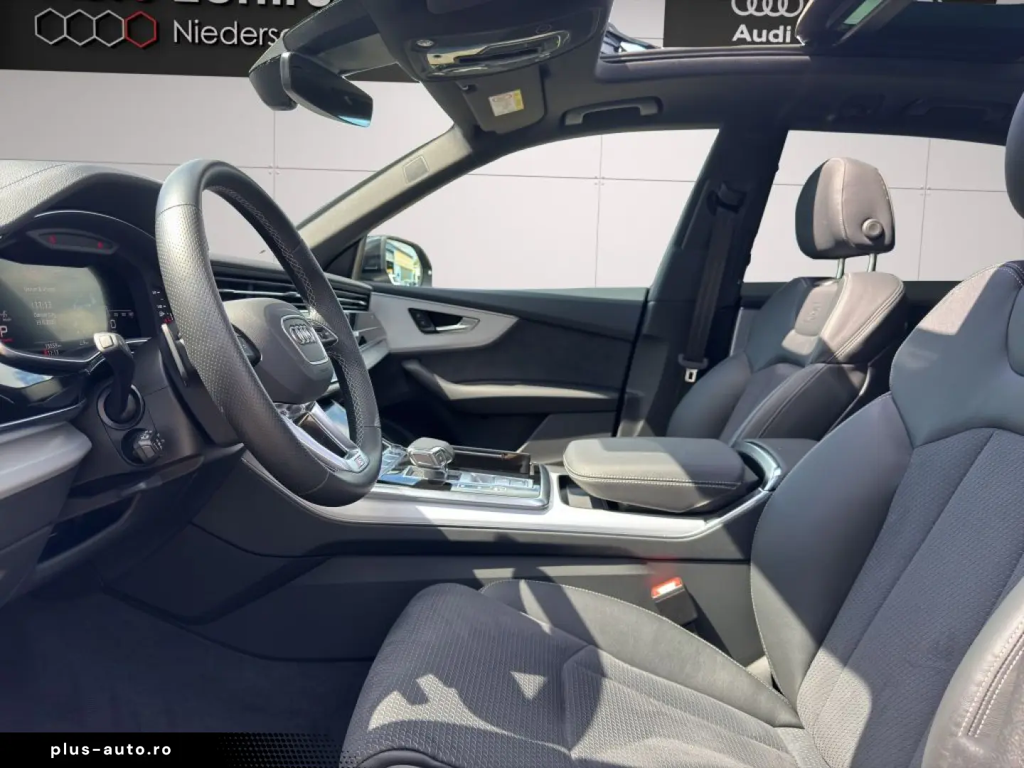 Q8 55 TFSI S-line Bang OL CarPlay AHK PANO Stand