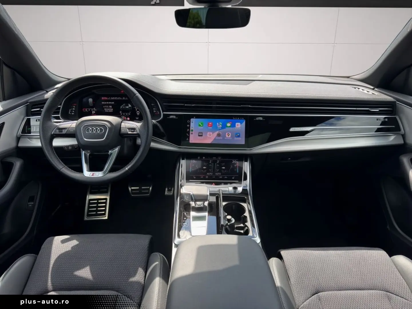 Q8 55 TFSI S-line Bang OL CarPlay AHK PANO Stand