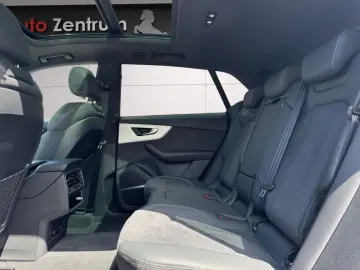 Q8 55 TFSI S-line Bang OL CarPlay AHK PANO Stand