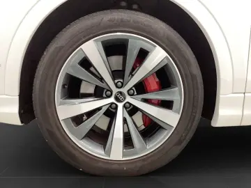 Q8 55 TFSIe Q B&O OPS PANO LM21