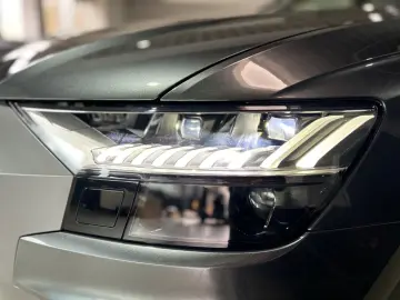 Q8 50 TDI quattro  S line Sport   Plus Matrix