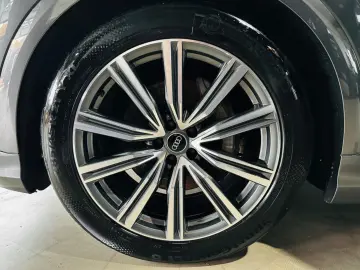 Q8 50 TDI quattro  S line Sport   Plus Matrix