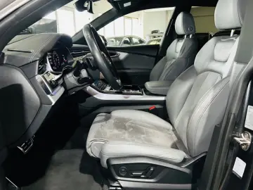 Q8 50 TDI quattro  S line Sport   Plus Matrix