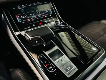 Q8 50 TDI quattro  S line Sport   Plus Matrix