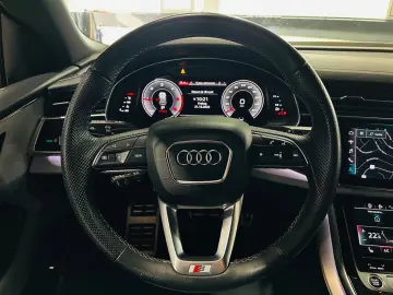 Q8 50 TDI quattro  S line Sport   Plus Matrix