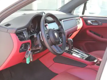 Macan GTS Standheizung Luftfederung