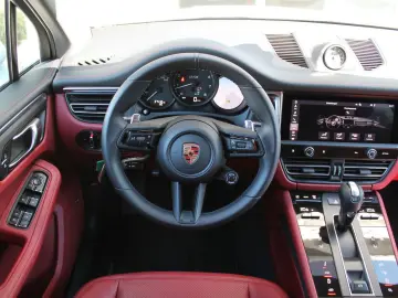 Macan GTS Standheizung Luftfederung