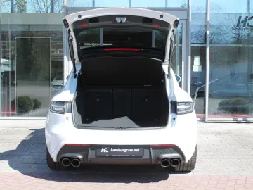 Macan GTS Standheizung Luftfederung