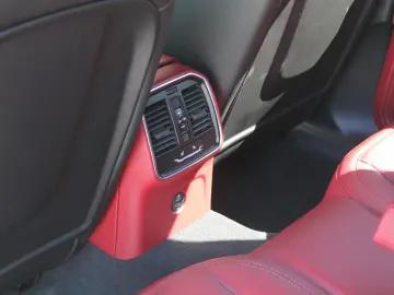 Macan GTS Standheizung Luftfederung