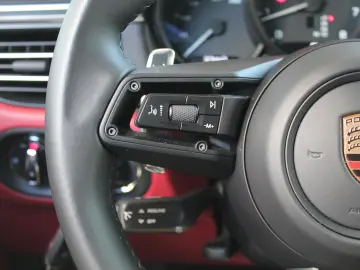 Macan GTS Standheizung Luftfederung