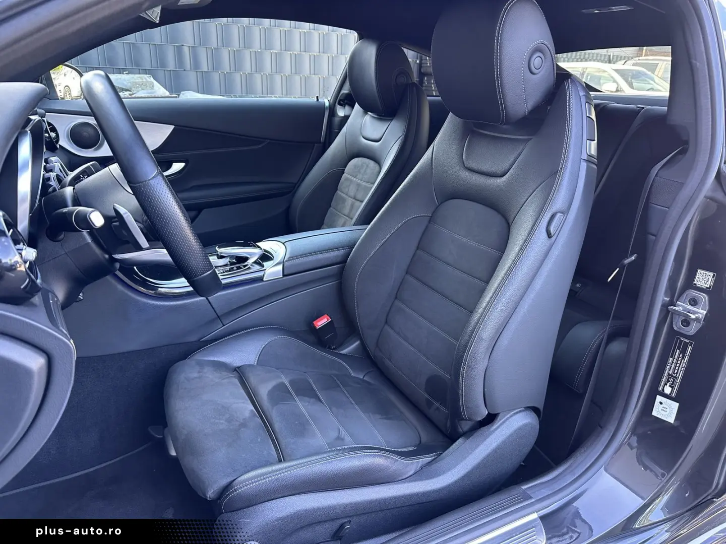 C 220d Coupé 4M AMG-Line NAV LED CARPLAY 19ZO PP