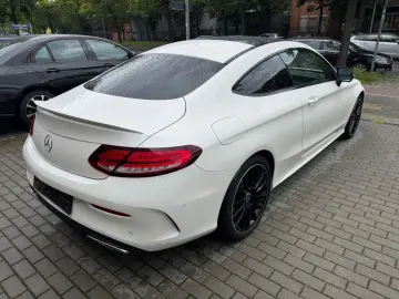 C 300 Coupe  d 4Matic  AMG-PANO