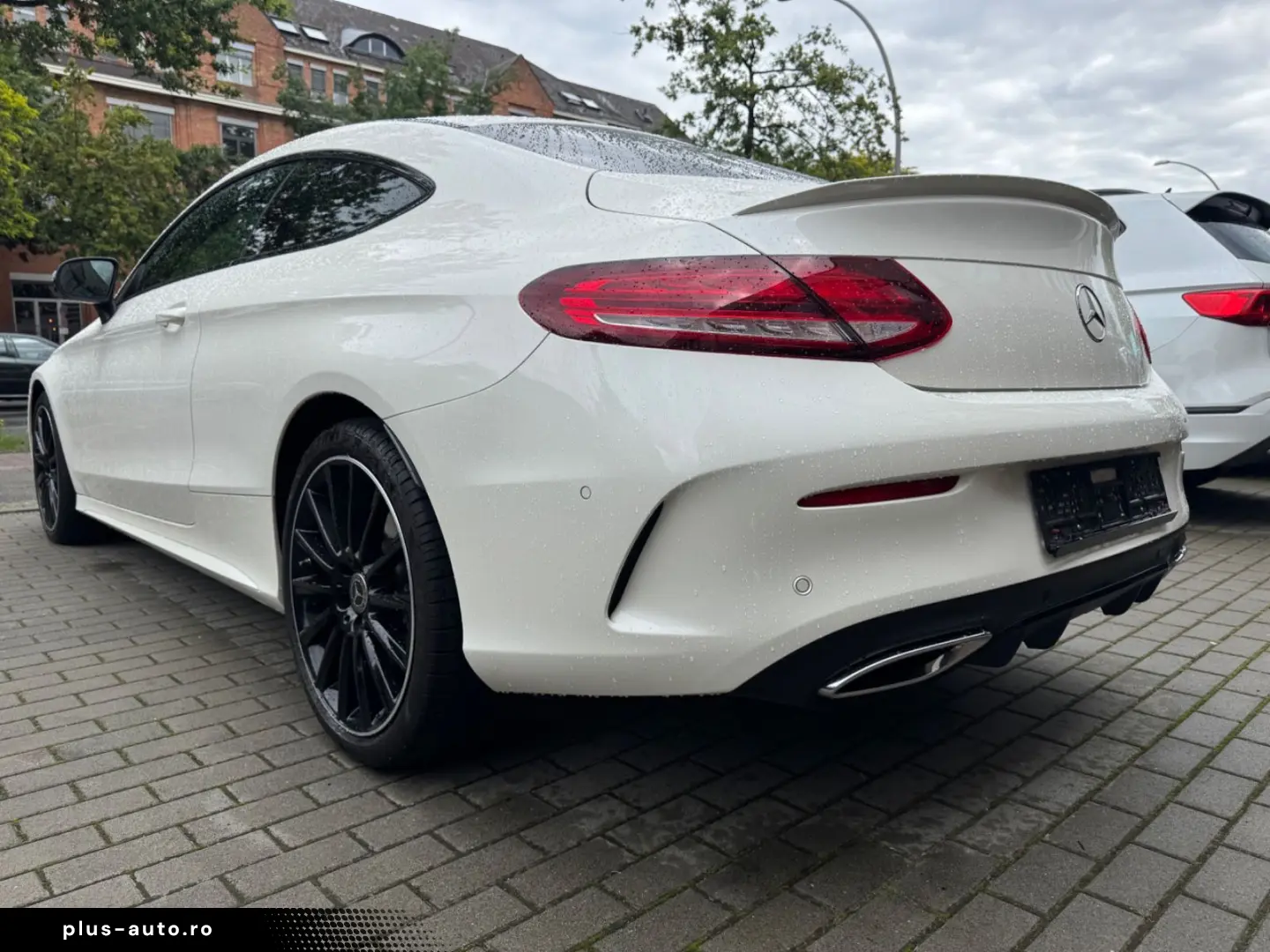 C 300 Coupe  d 4Matic  AMG-PANO