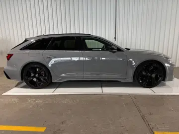 RS6 Avant 4.0TFSI Quattro Luft B&O Miltek Sport