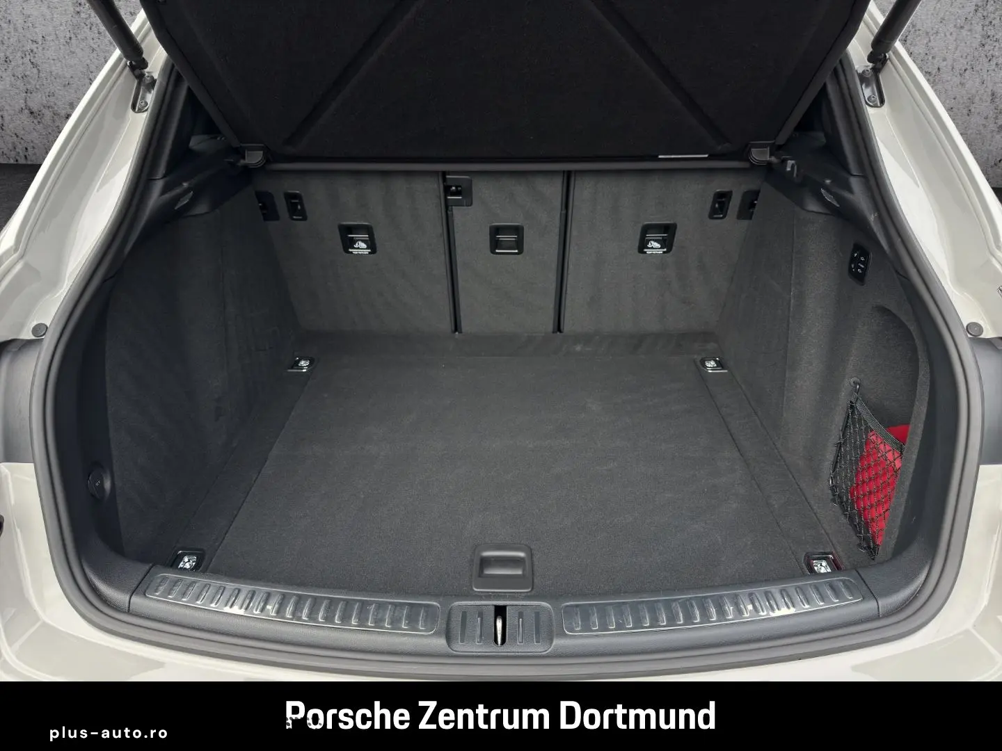 Macan GTS BOSE Luftfederung Rückfahrkamera LED