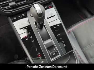 Macan GTS BOSE Luftfederung Rückfahrkamera LED