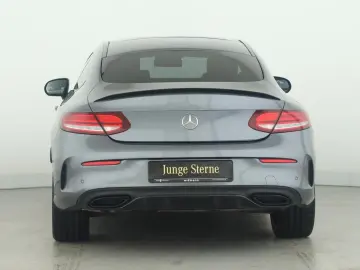 C 220 d 4M Coupé  AMG Multibeam Burmester Pano