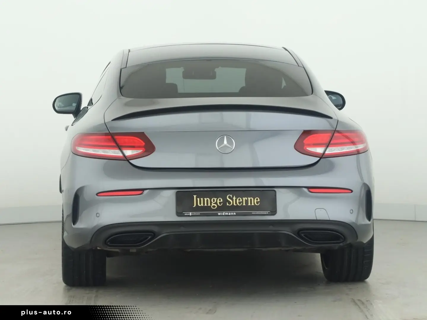 C 220 d 4M Coupé  AMG Multibeam Burmester Pano