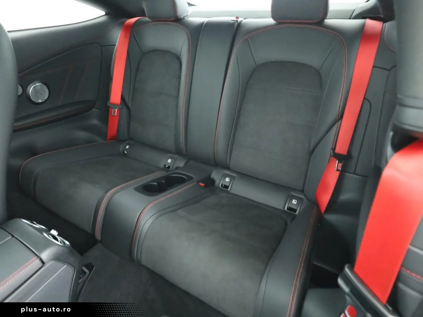 C 220 d 4M Coupé  AMG Multibeam Burmester Pano