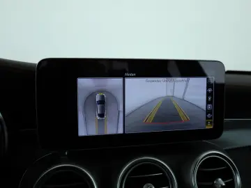 C 220 d 4M Coupé  AMG Multibeam Burmester Pano