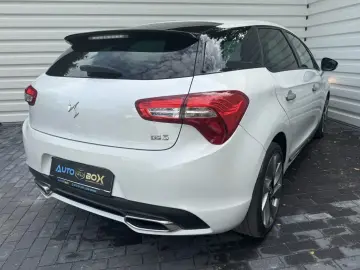 Ds Automobiles Ds 5