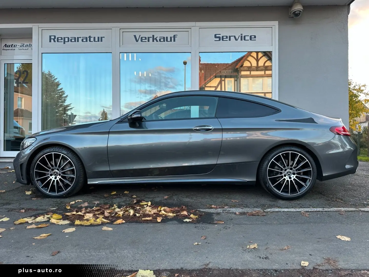 C 300 4M AMG Coupe  Night StHz AHK Sound 4xHighE