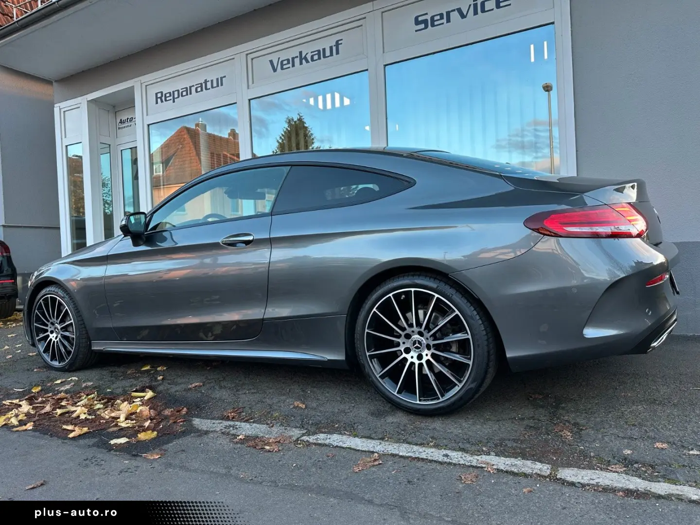 C 300 4M AMG Coupe  Night StHz AHK Sound 4xHighE