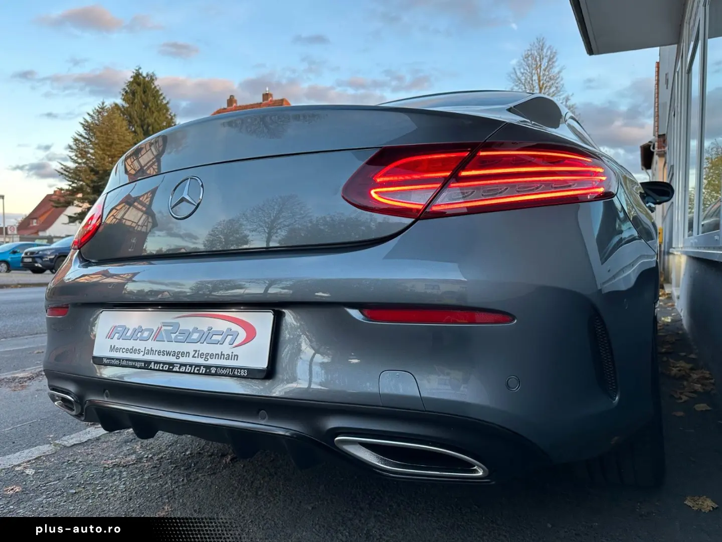 C 300 4M AMG Coupe  Night StHz AHK Sound 4xHighE