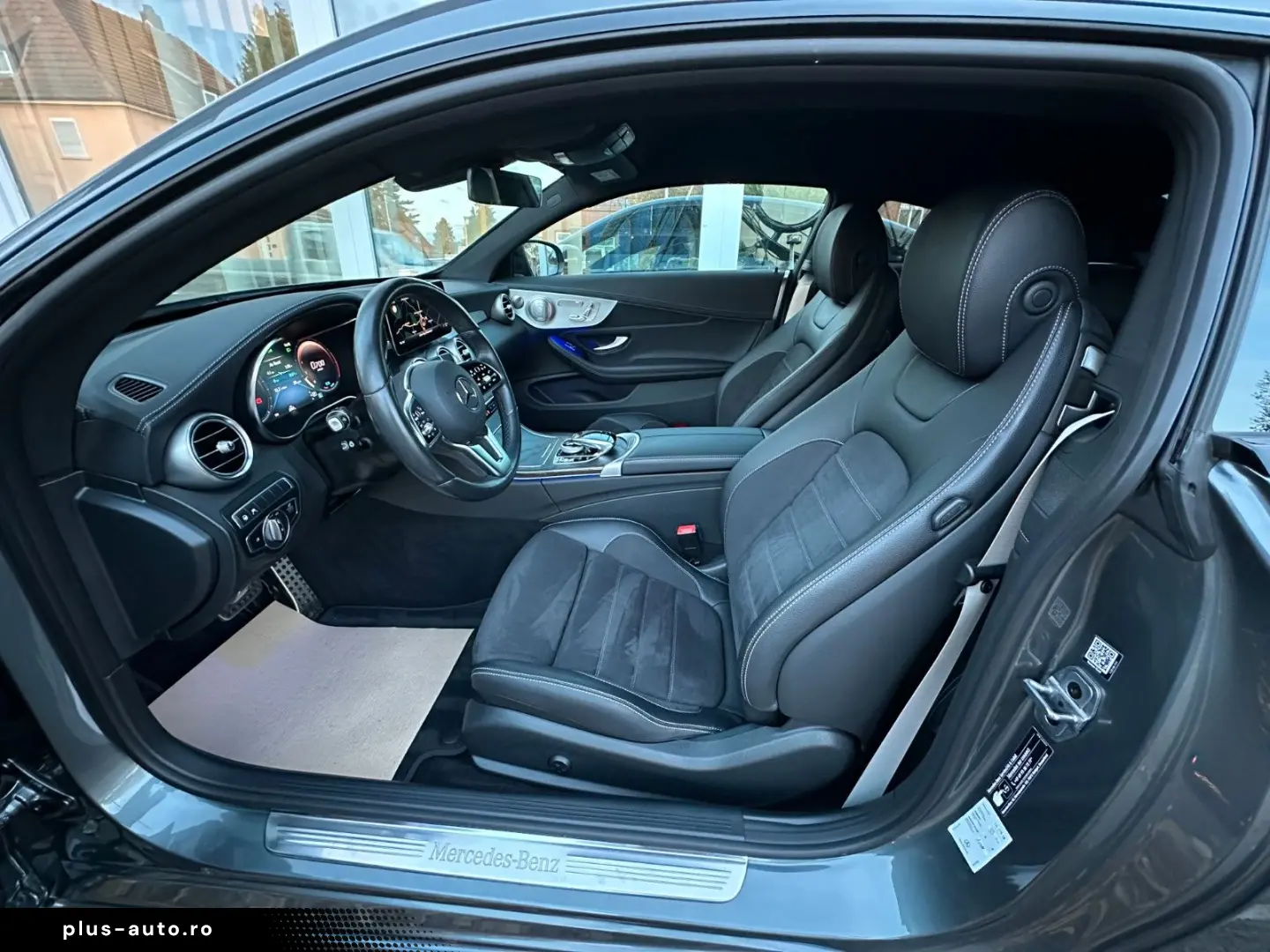 C 300 4M AMG Coupe  Night StHz AHK Sound 4xHighE