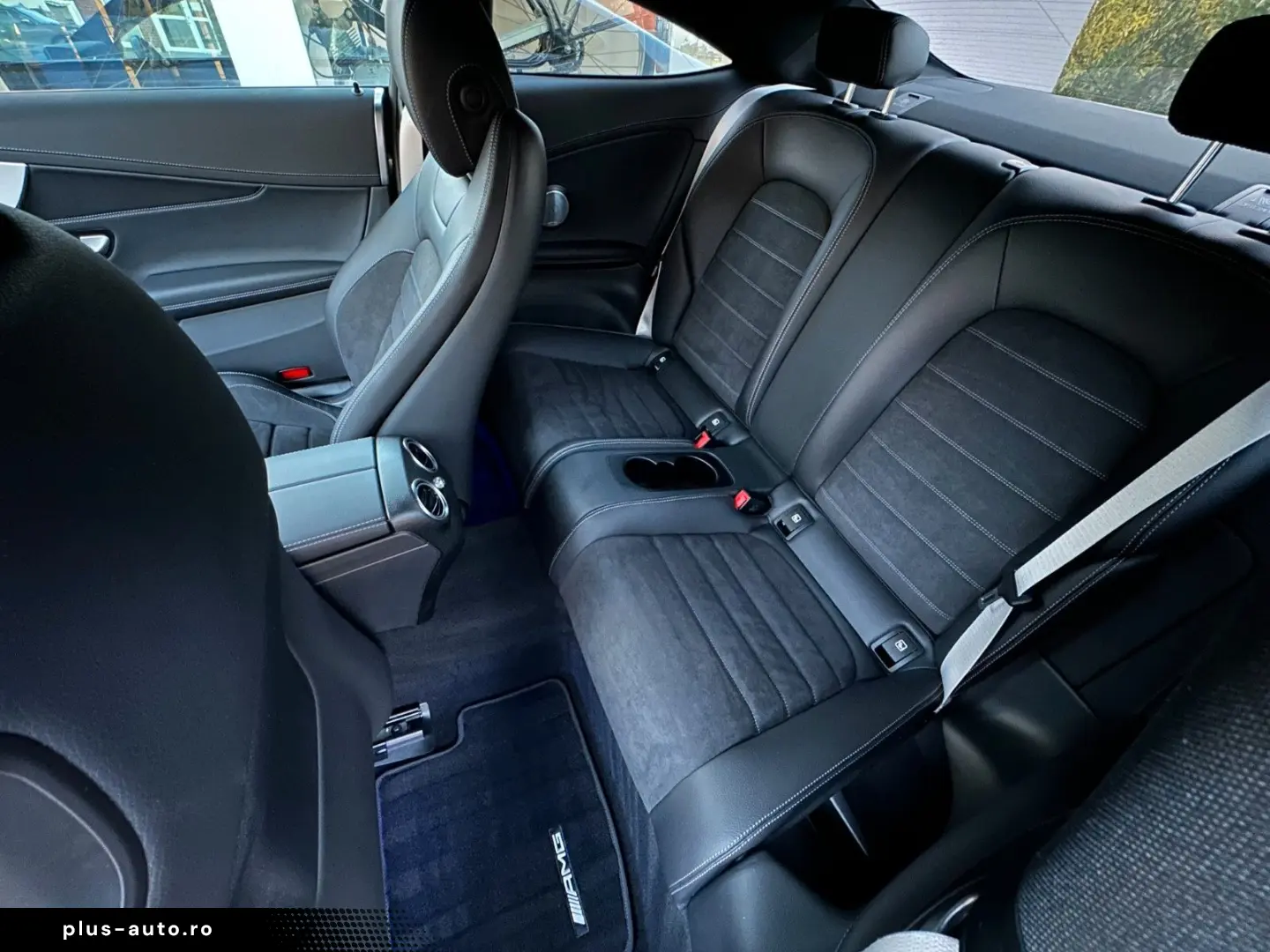 C 300 4M AMG Coupe  Night StHz AHK Sound 4xHighE