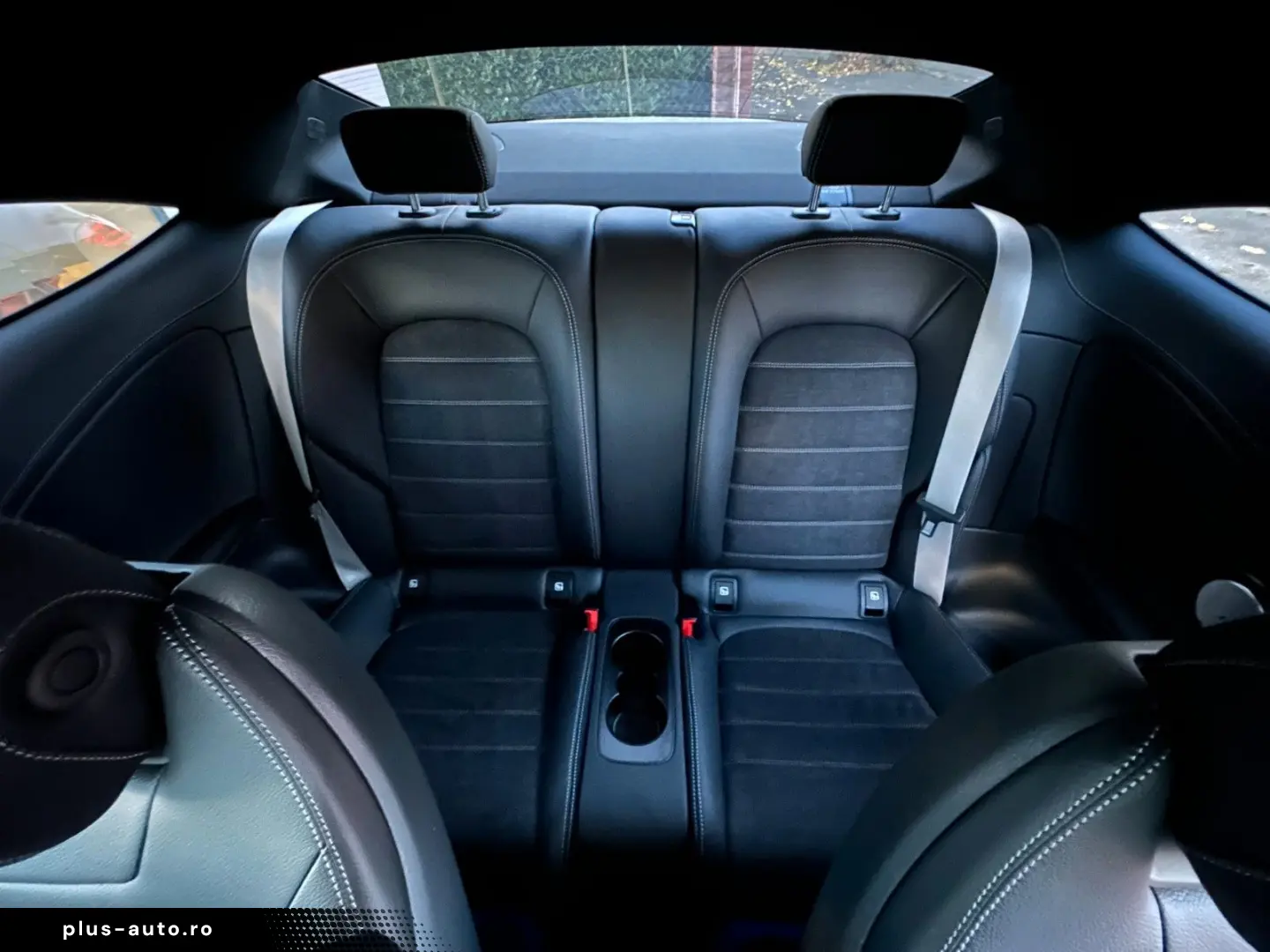 C 300 4M AMG Coupe  Night StHz AHK Sound 4xHighE