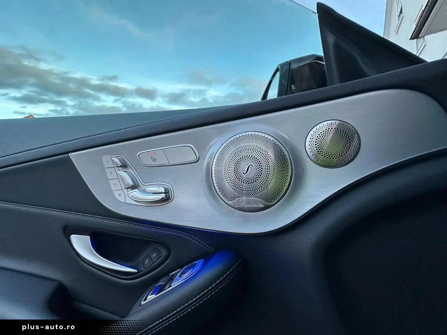 C 300 4M AMG Coupe  Night StHz AHK Sound 4xHighE