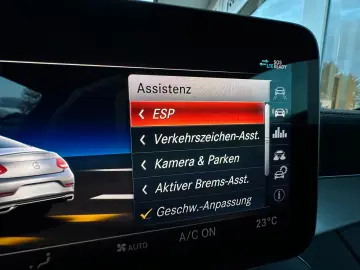 C 300 4M AMG Coupe  Night StHz AHK Sound 4xHighE