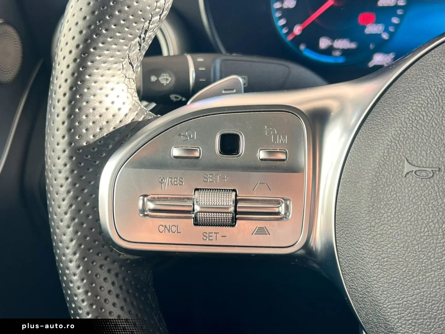 C 220 d AMG Line COMAND Pano.-Dach Distronic