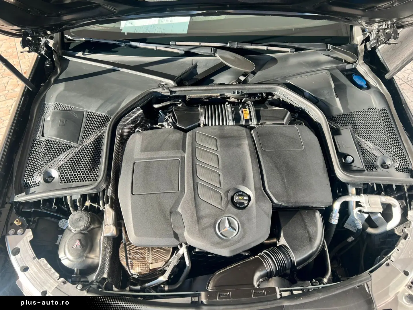 C 220 d AMG Line COMAND Pano.-Dach Distronic