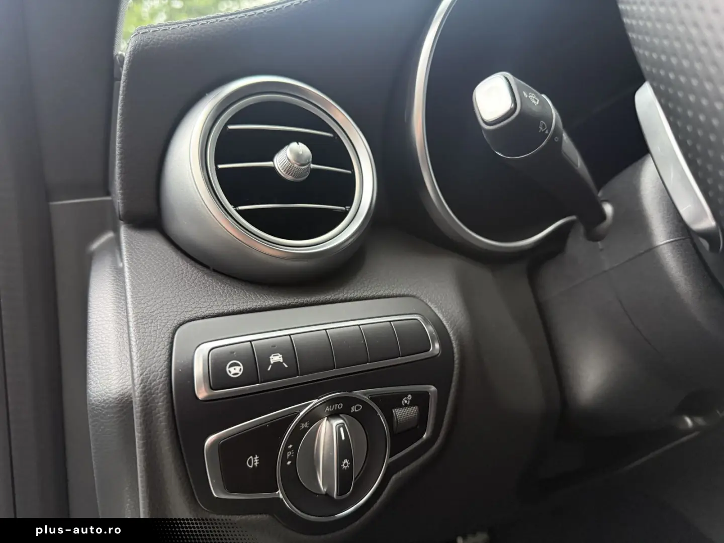 C 300 Coupe AMG Night LED Pano DigitalCockpit 19