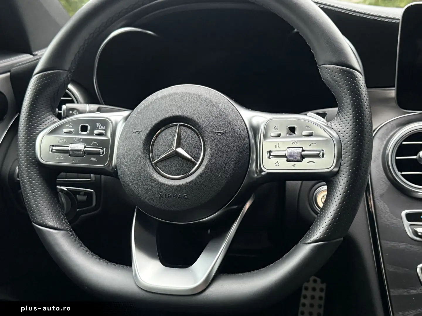C 300 Coupe AMG Night LED Pano DigitalCockpit 19