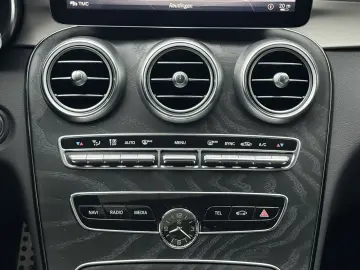C 300 Coupe AMG Night LED Pano DigitalCockpit 19