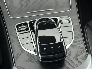 C 300 Coupe AMG Night LED Pano DigitalCockpit 19