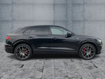 Q8 60 TFSI e S-Line QU HD-Matrix ACC NAV SHZ RFK