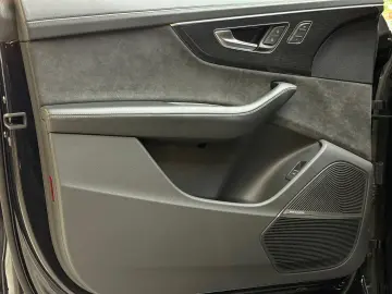 Q8 55 TFSI quattro S-line Pano HuD StHzg B&O-Adv