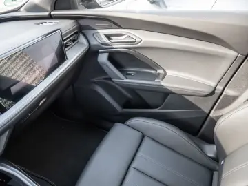 Q5 SUV TDI quattro MEMORY NAVI HEAD-UP DISPLAY